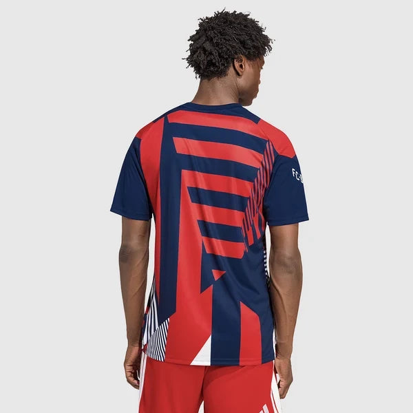 Bayern Munich 26/27 Pre-Match Shirt - Night Indigo/Better Scarlet