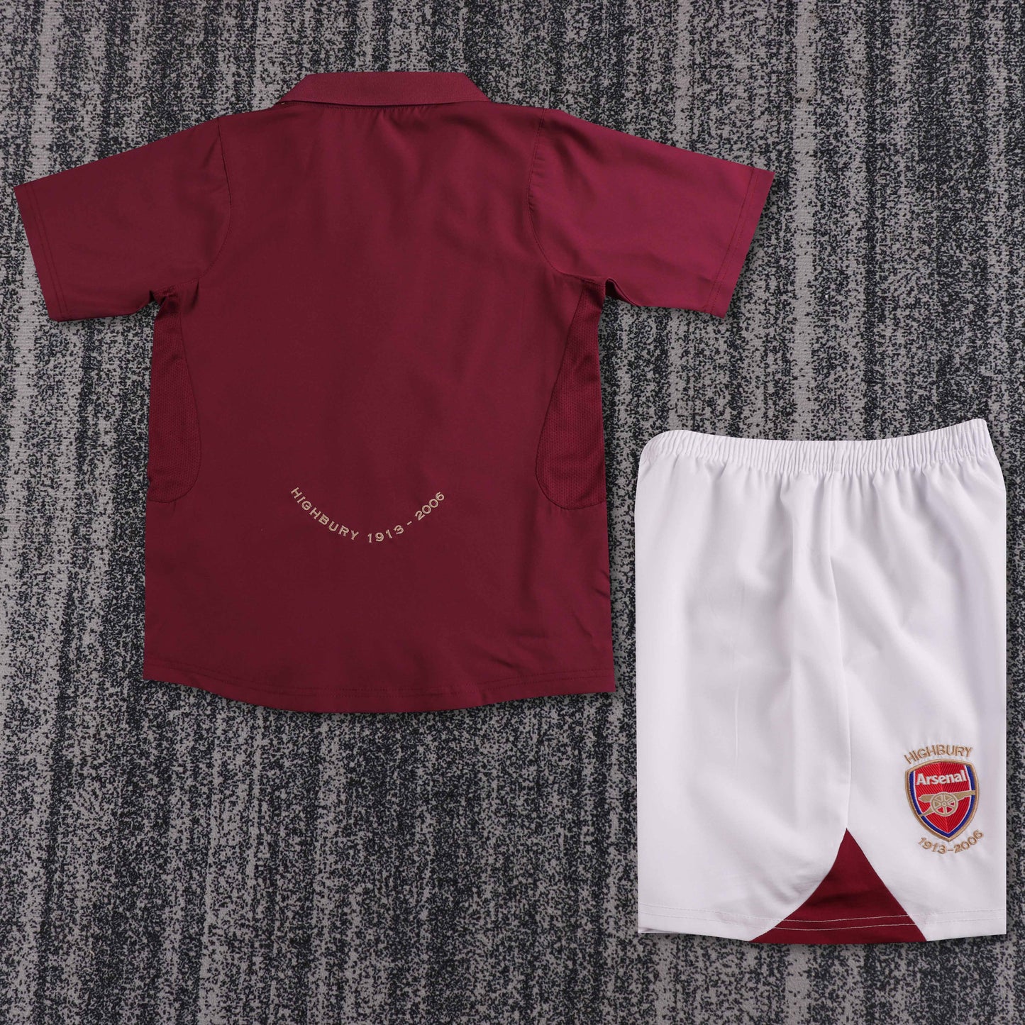 Arsenal 05/06 Children's Home Retro Set
