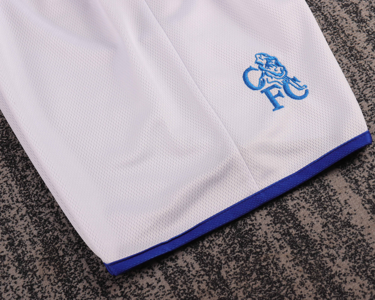 Chelsea 03/04 Children's Away Retro Set
