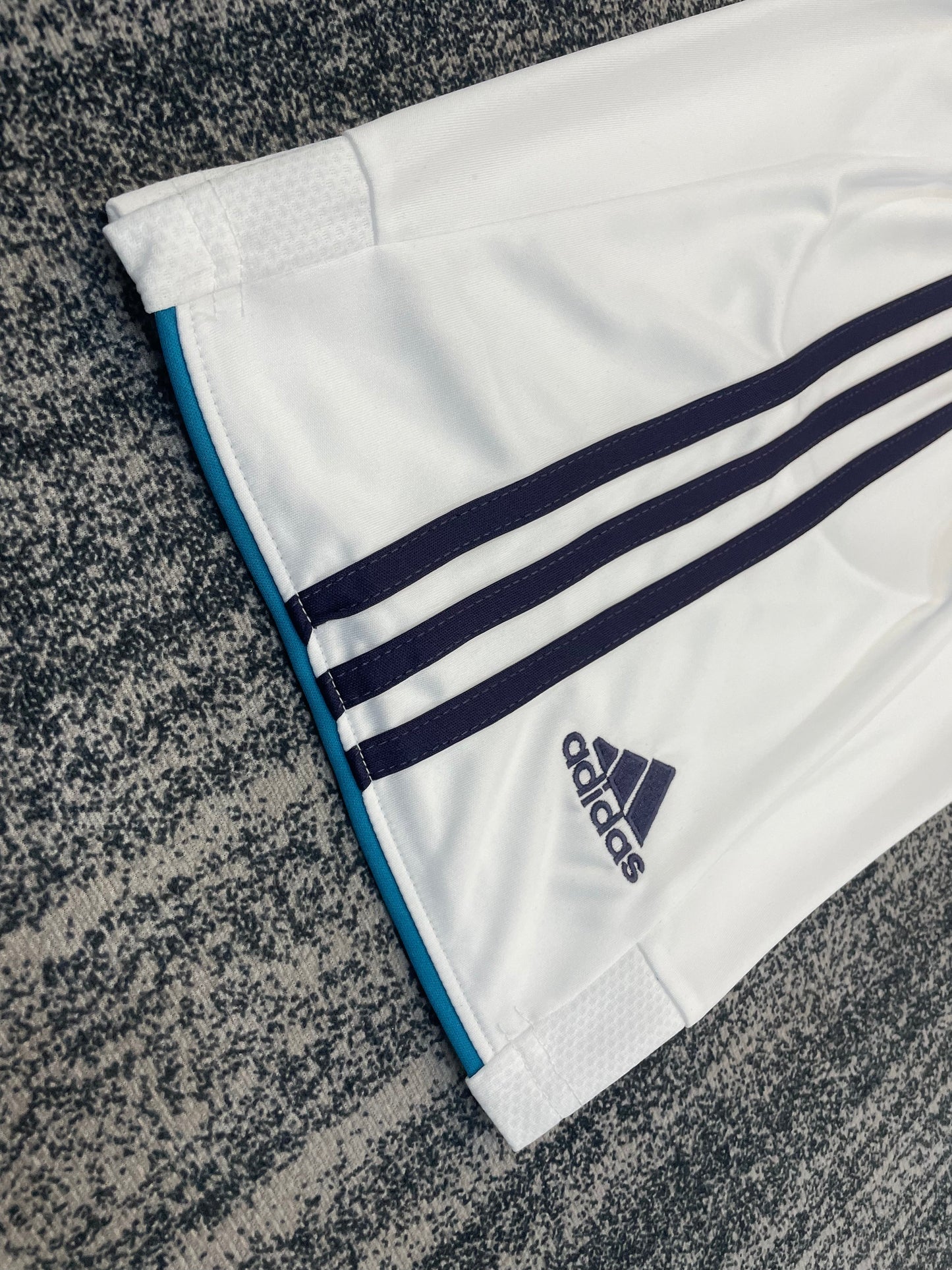 Real Madrid 12/13 Children's Home Retro Set
