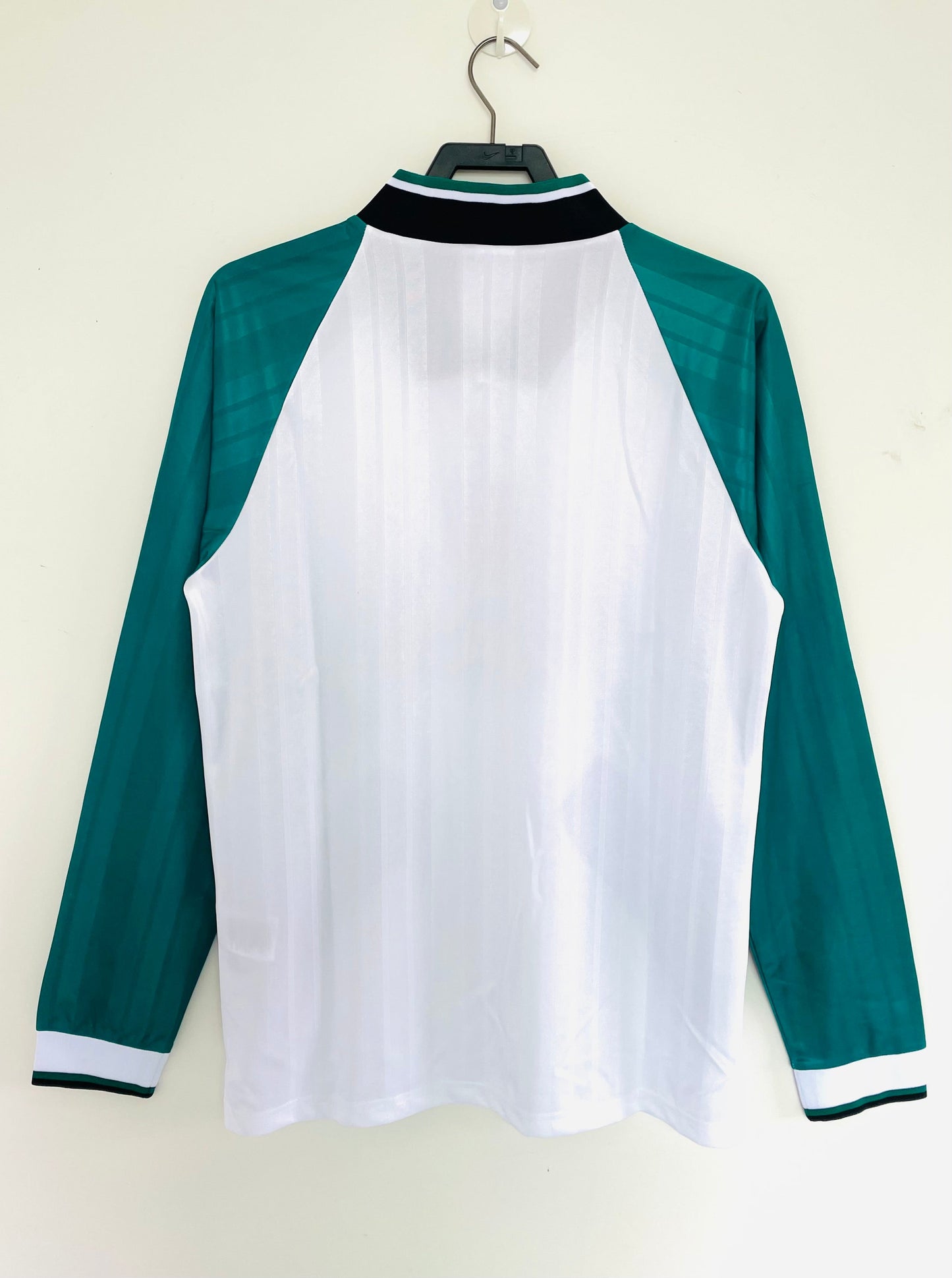 Liverpool 93/95 Away Retro Shirt - Long Sleeve