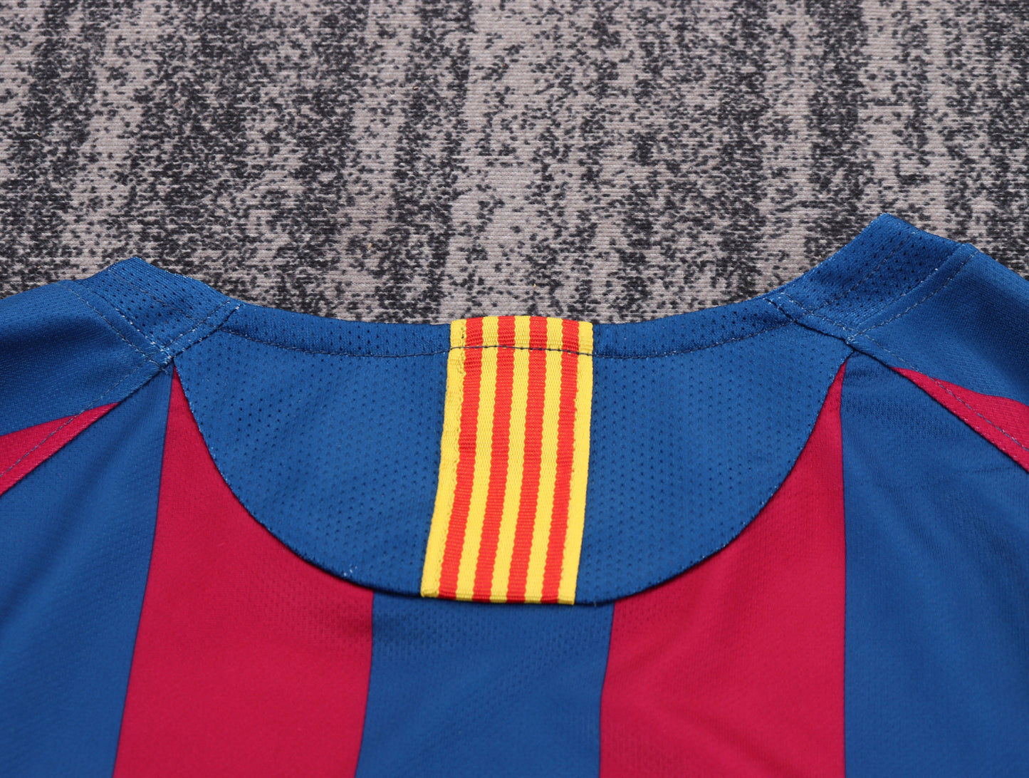 Barcelona 05/06 Children's Home Retro Set - Long Sleeve