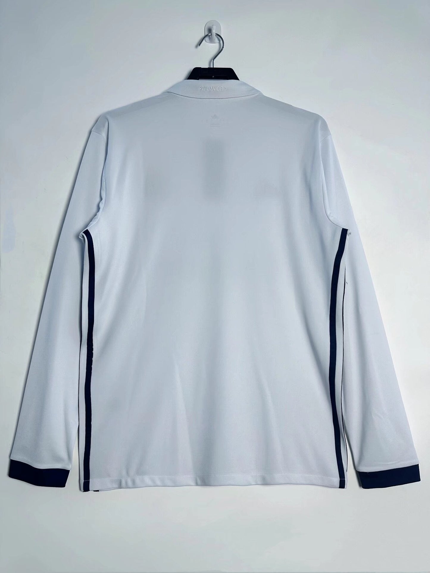 Real Madrid 16/17 Home Retro Shirt - Long Sleeve