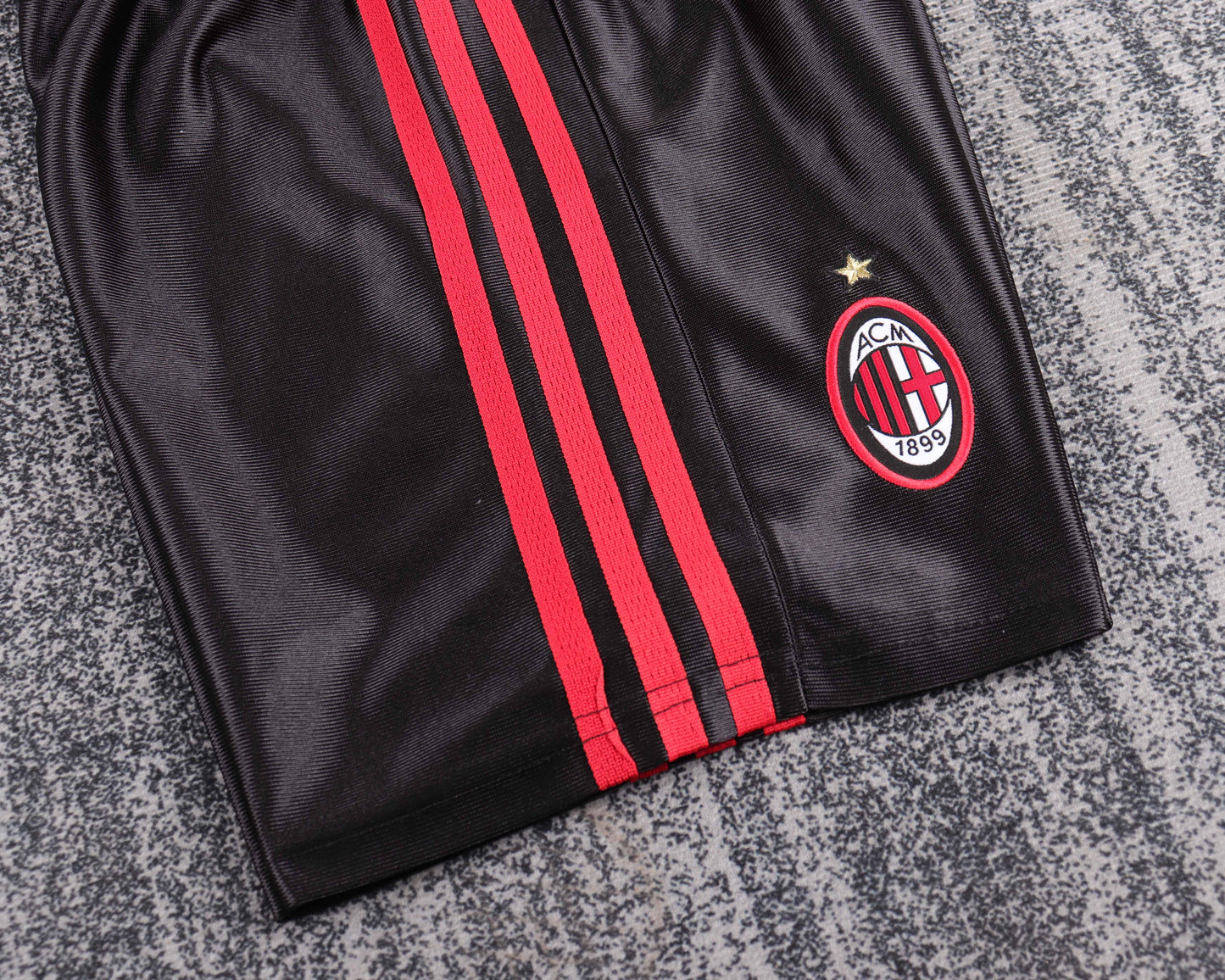 Milan 98/99 Children's Third Retro Set