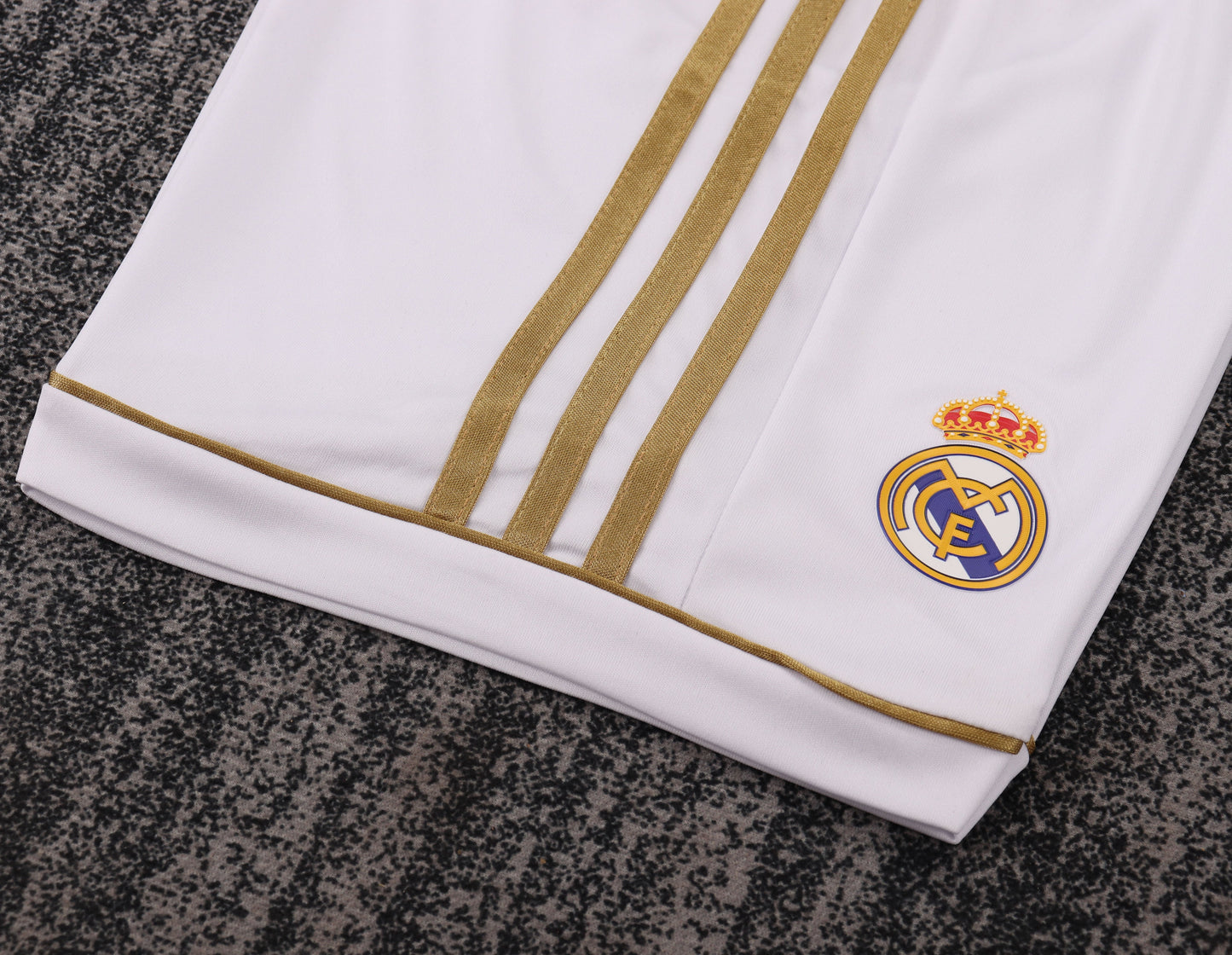 Real Madrid 11/12 Children's Home Retro Set