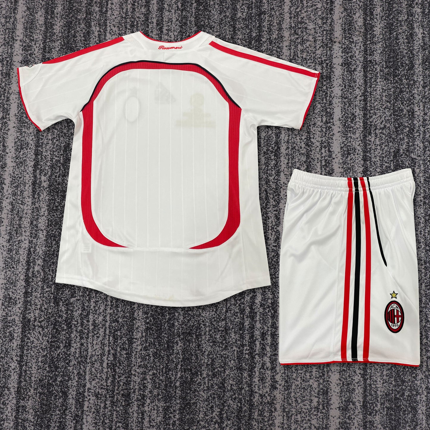 Milan 06/07 Children's Away Retro Set