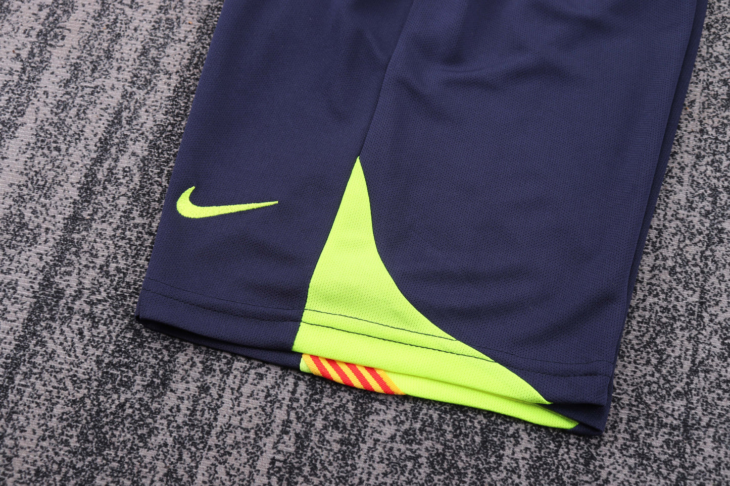 Barcelona 05/06 Children's Away Retro Set