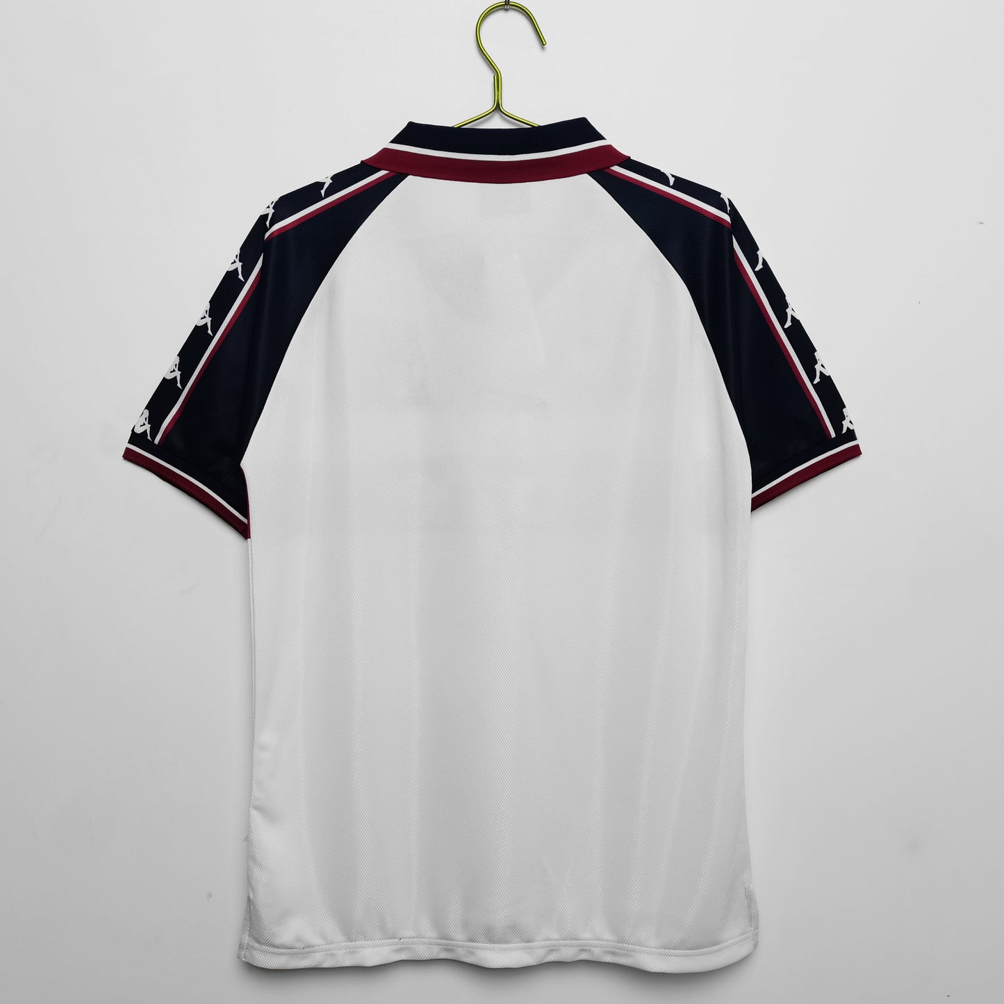 Manchester City 1997/98 Away Retro Shirt