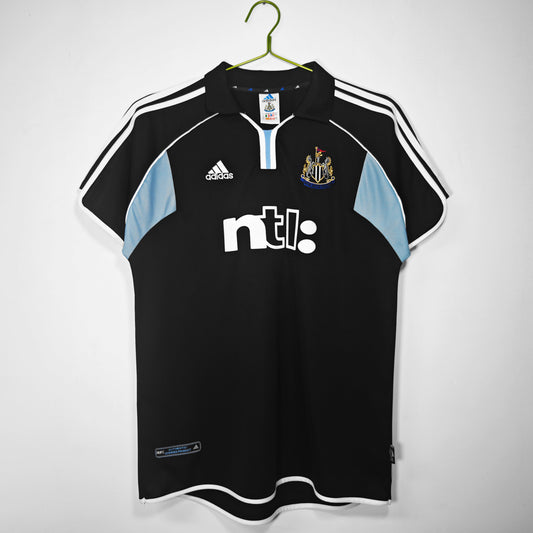 Newcastle 00/01 Away Retro Shirt
