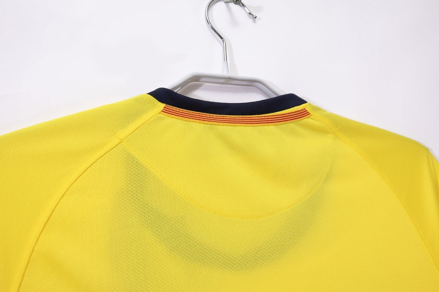 Barcelona 2008/09 Away Retro Shirt