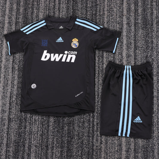 Real Madrid 09/10 Children's Away Retro Set