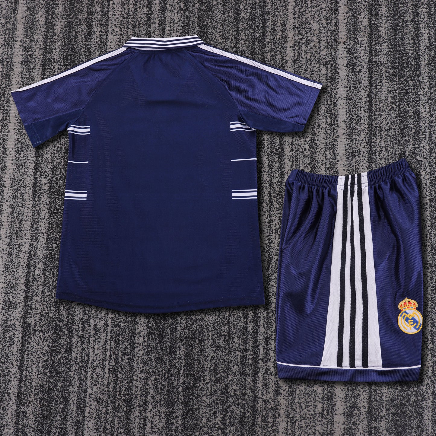 Real Madrid 98/99 Children's Away Retro Set