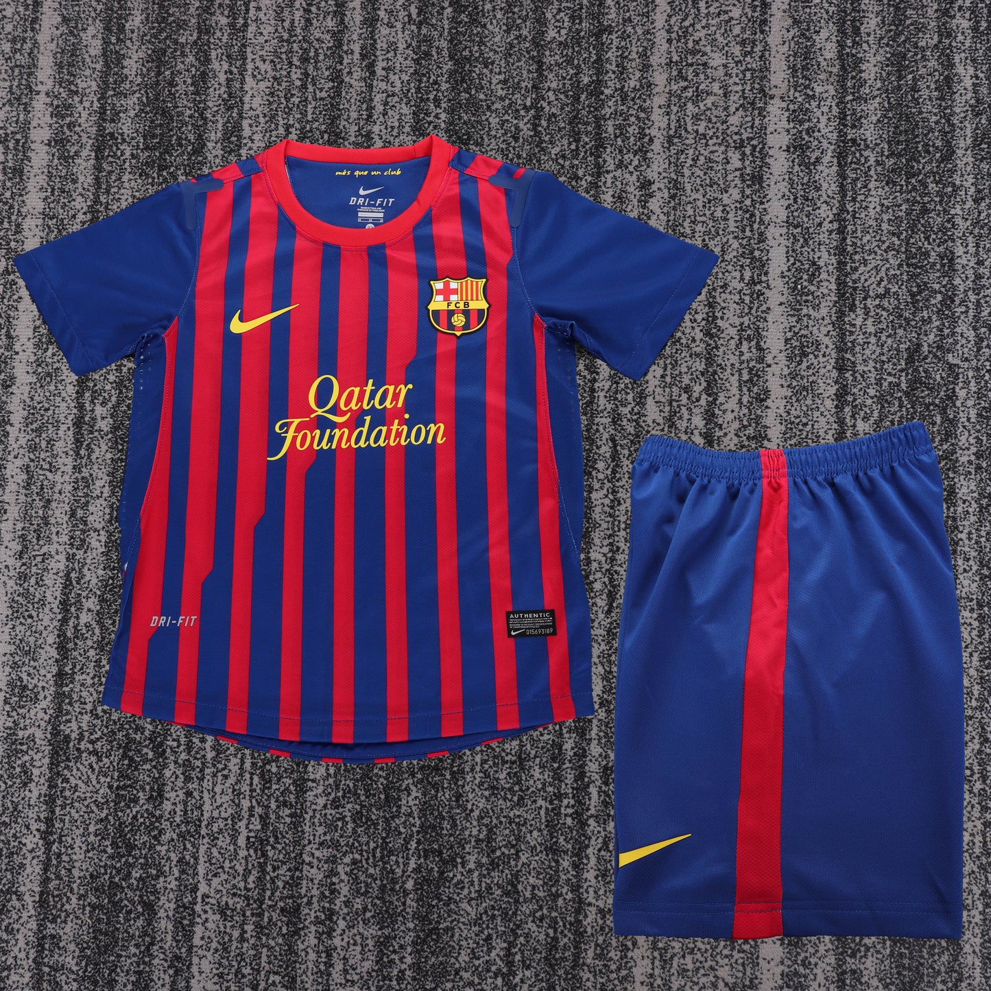 Barcelona 11/12 Children's Home Retro Set