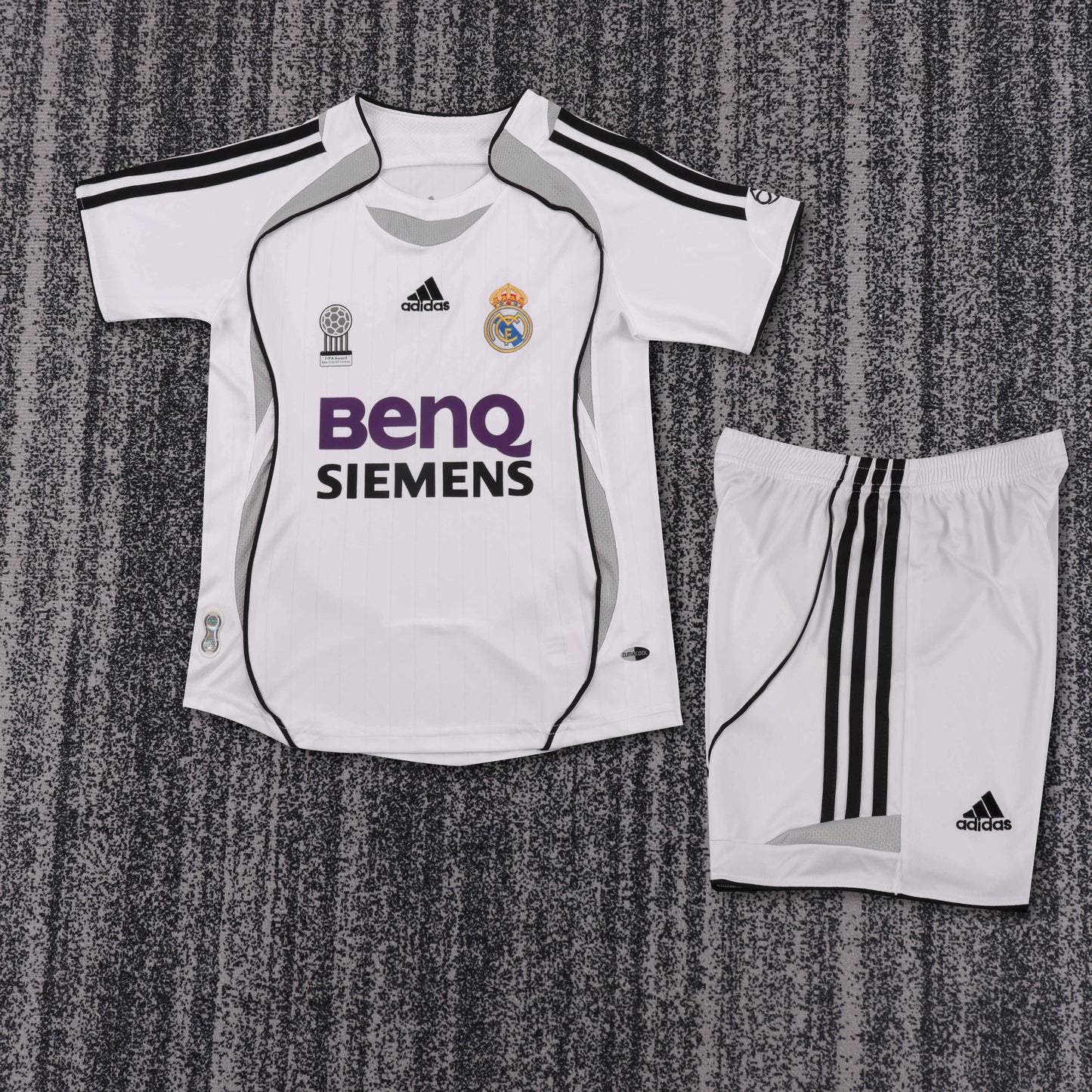 Real Madrid 06/07 Children's Home Retro Set