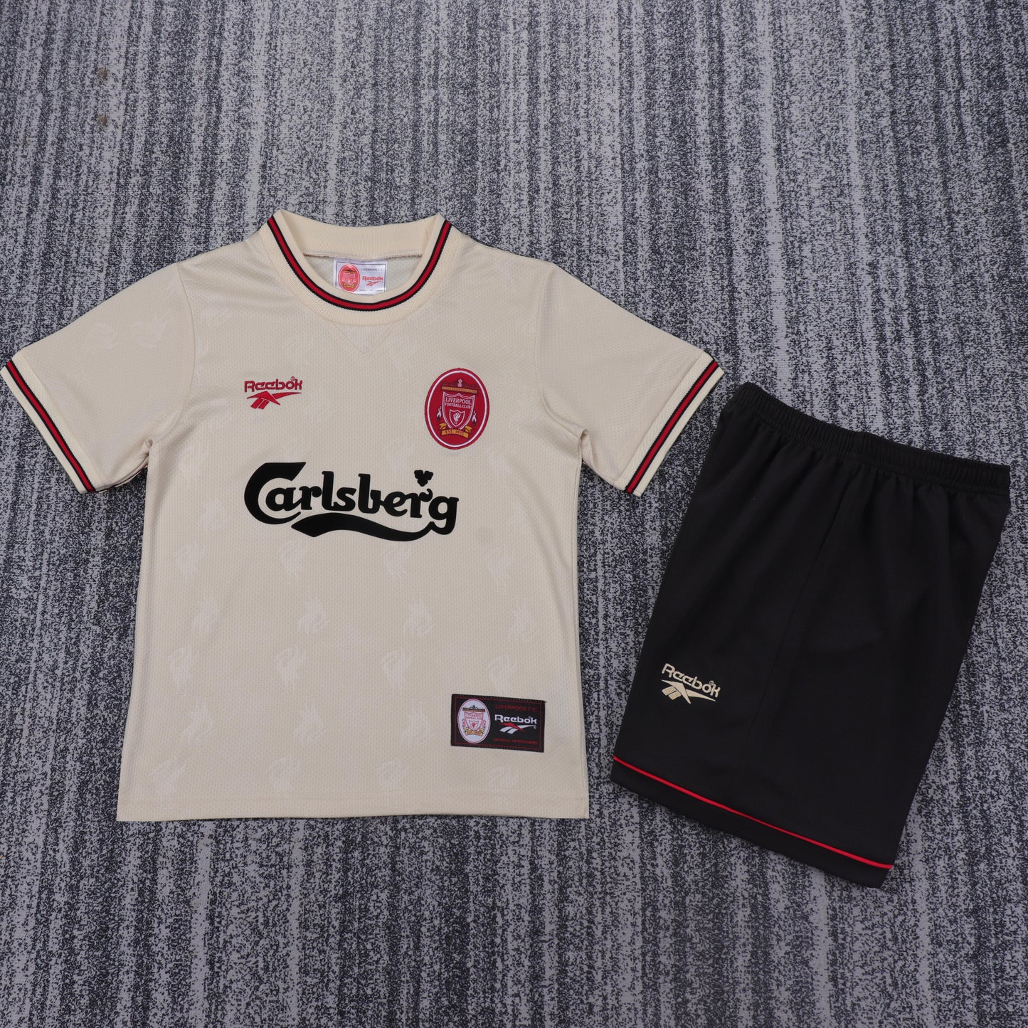 Liverpool 96/97 Children's Away Retro Set