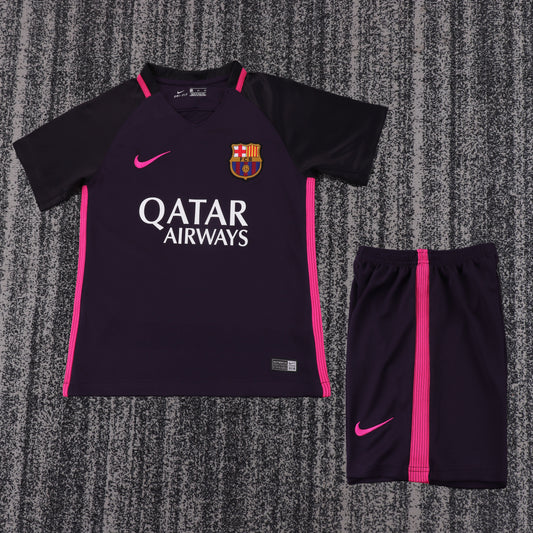 Barcelona 16/17 Children's Away Retro Set