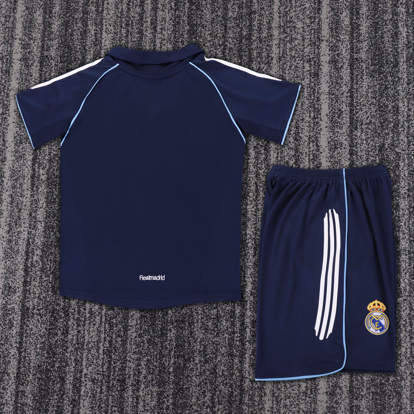 Real Madrid 05/06 Children's Away Retro Set