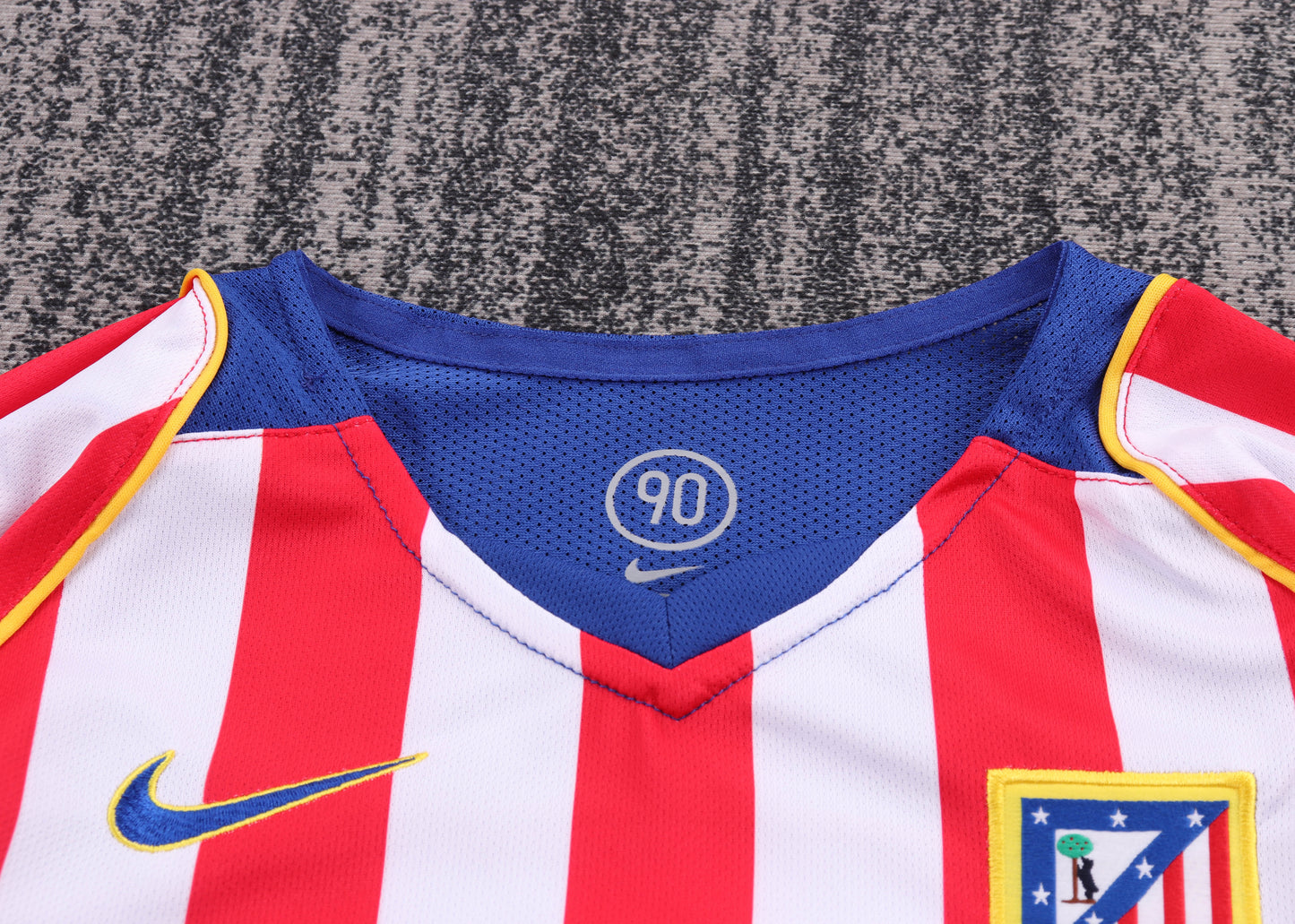 Atletico Madrid 04/05 Children's Home Retro Set - Long Sleeve
