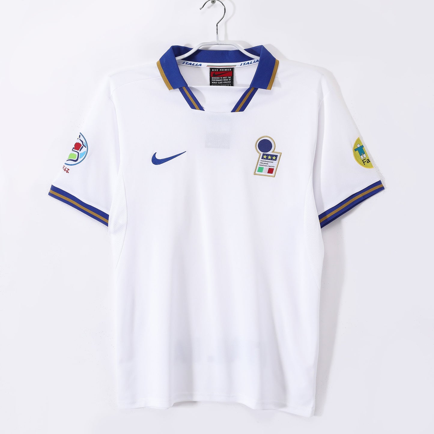 Italy 1996 Away Retro Shirt