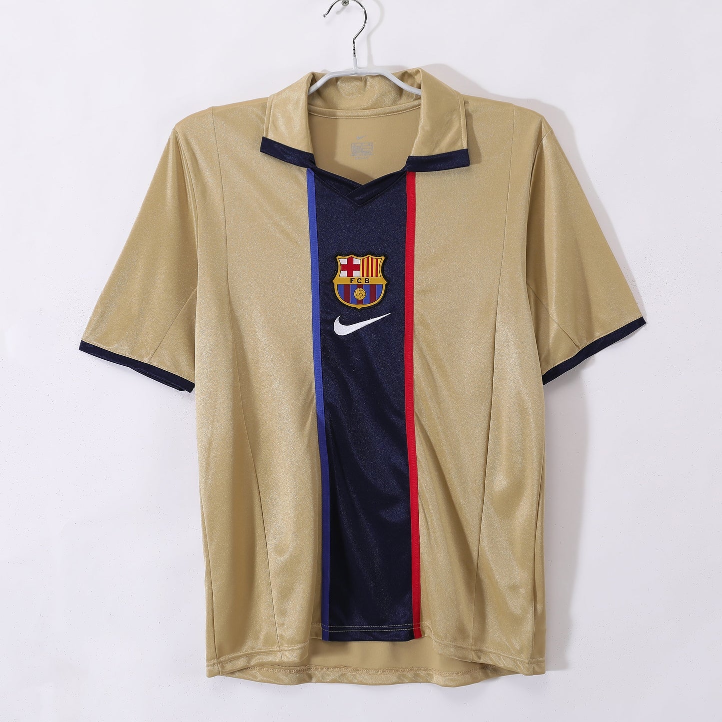 Barcelona 01/02 Away Retro Shirt