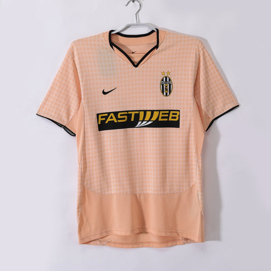Juventus 03/04 Away Retro Shirt