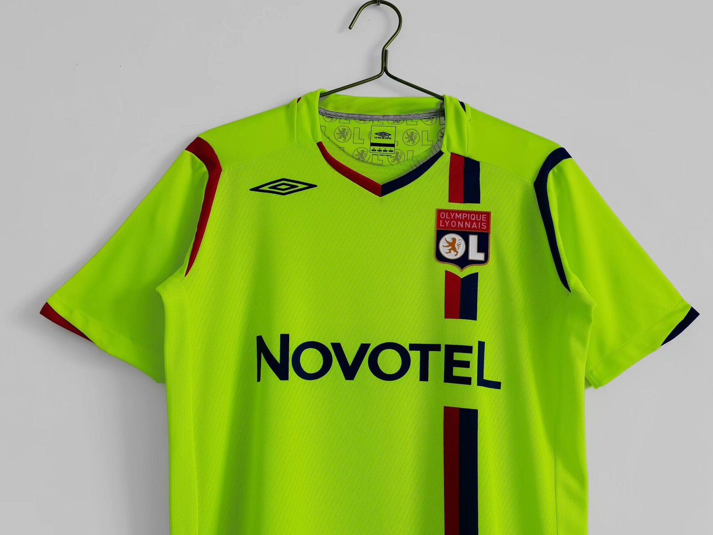Lyon 08/09 Third Retro Shirt