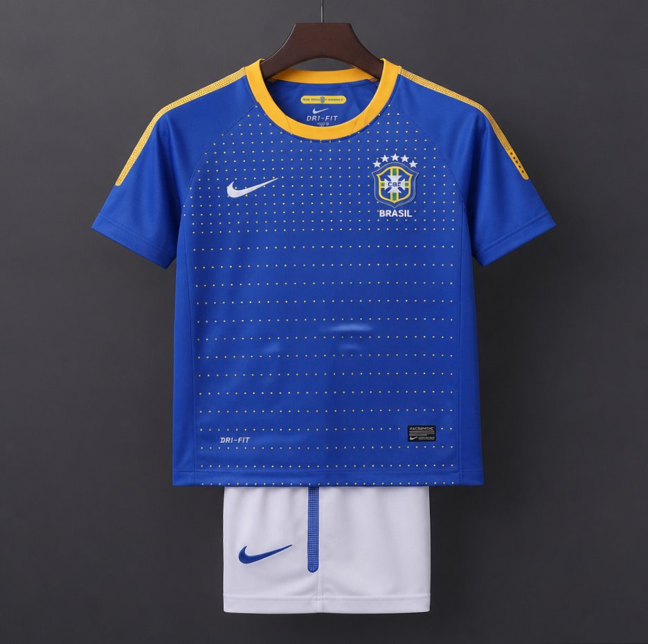 Brazil 2010/11 Children's Away Set