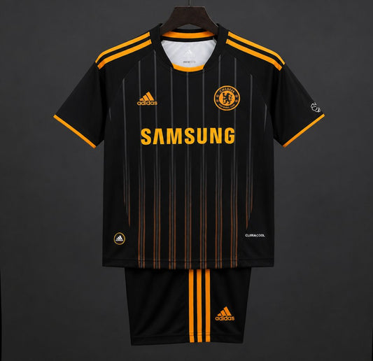 Chelsea 2010/11 Children's Away Retro Set