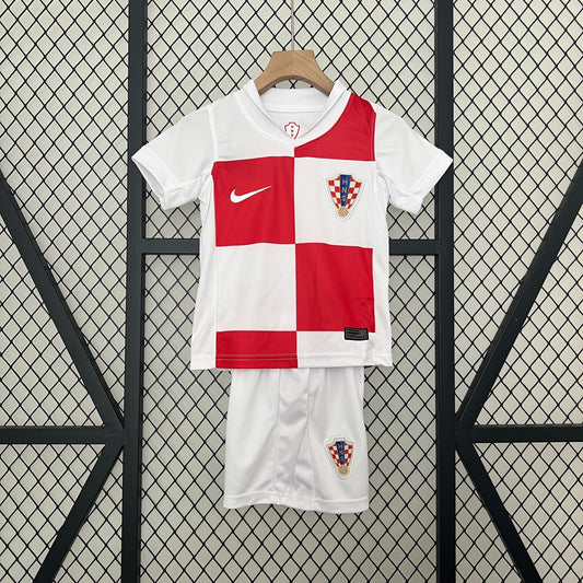 Croatia 2024/25 Children's Home Set