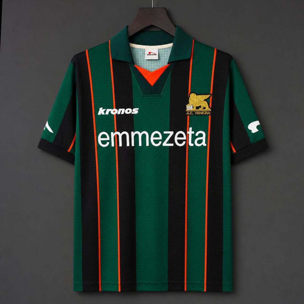 Venezia 1999/00 Home Retro Shirt - NANAMI #7