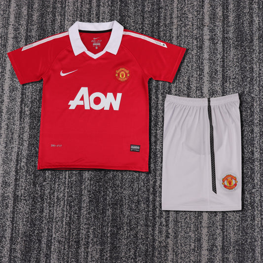 Manchester United 10/11 Children's Home Retro Set