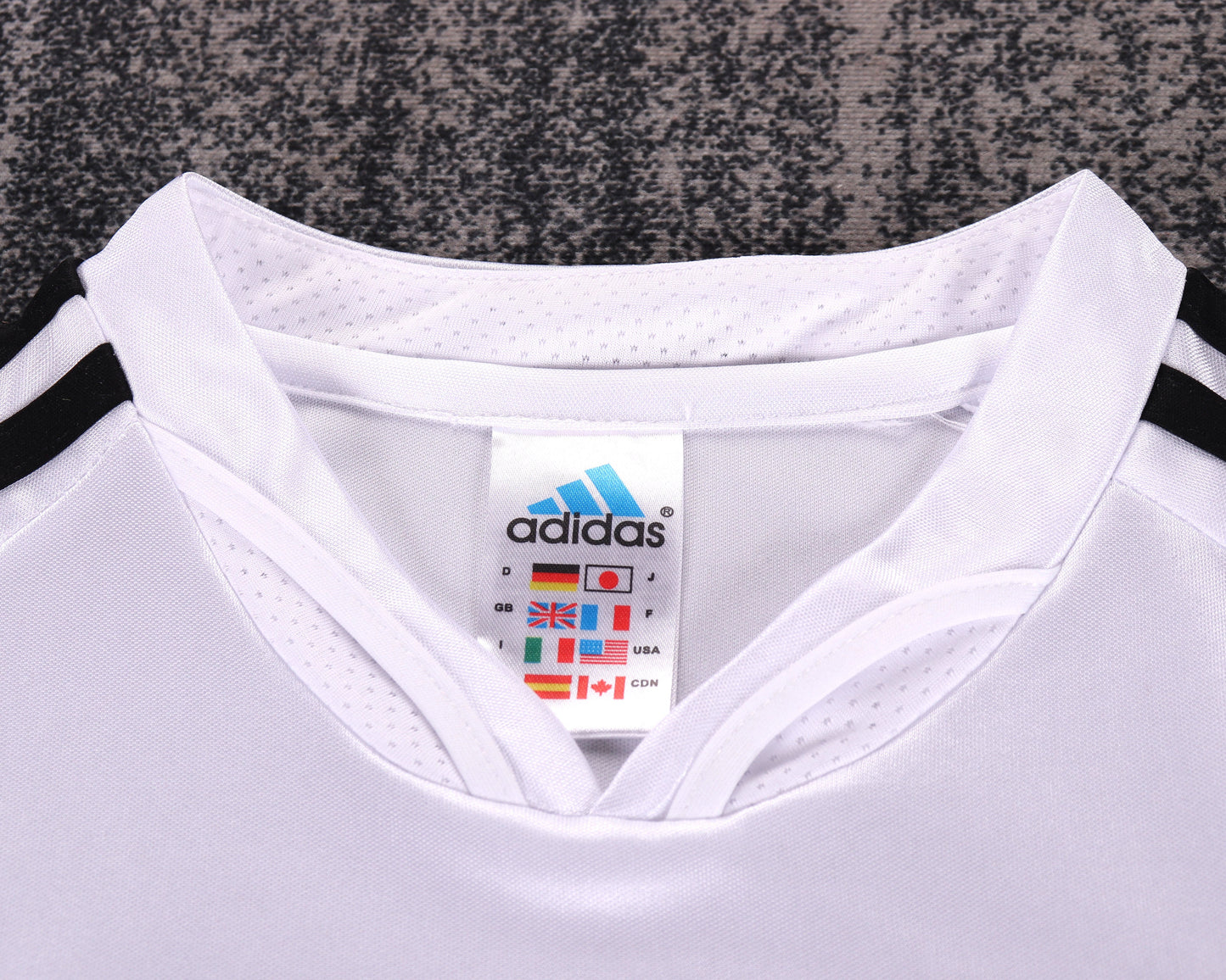 Real Madrid 04/05 Children's Home Retro Set