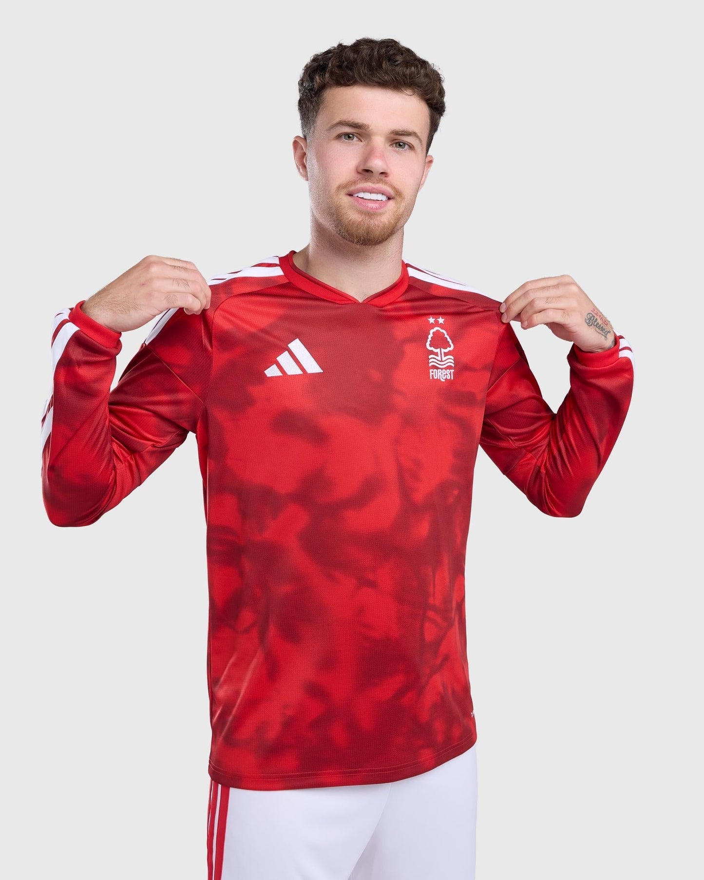 Nottingham Forest 26/27 Home Long Sleeve Jersey - Fan Version